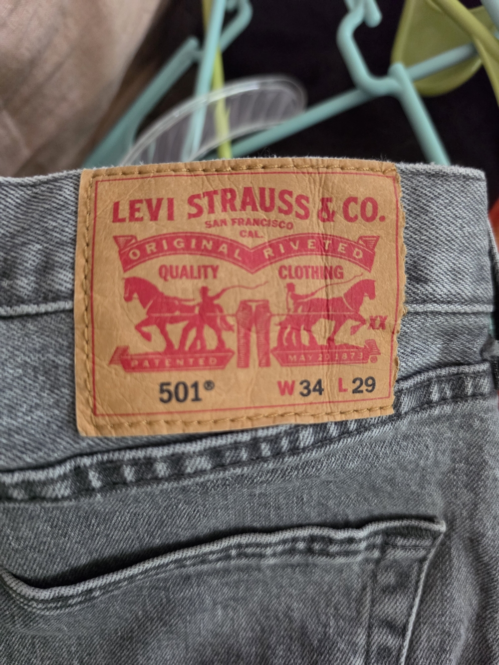 Levi's 501 Straight Men's Jeans in Gray